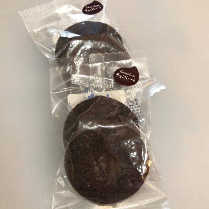 27チョコクッキー　140円